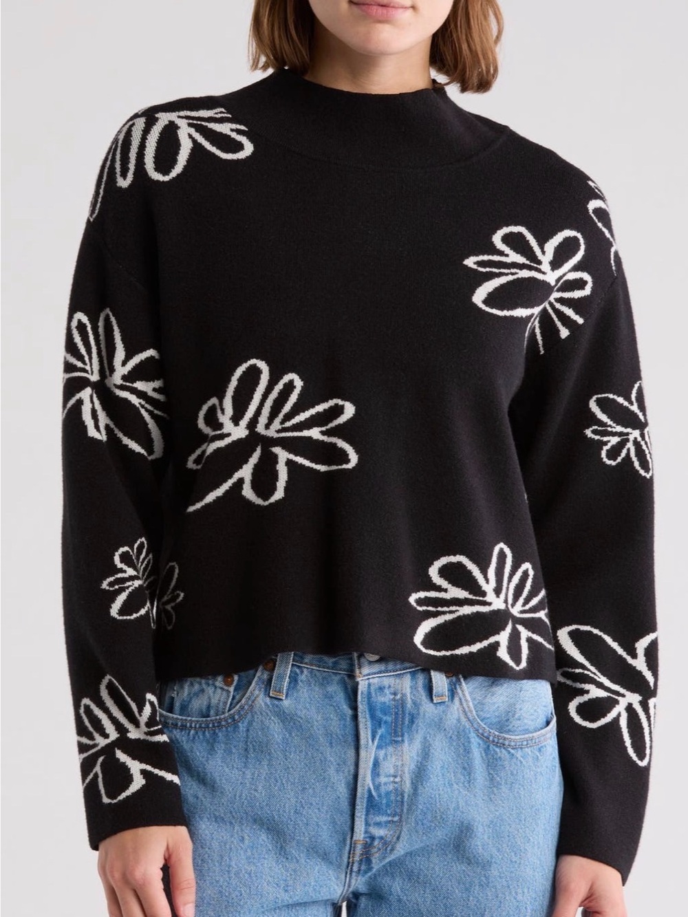 Pullover Black and White Mock Neck Sweater XS